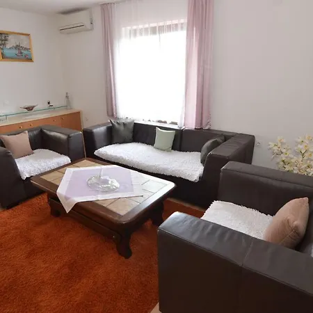 Gostinjska kuća Kolenda 3*